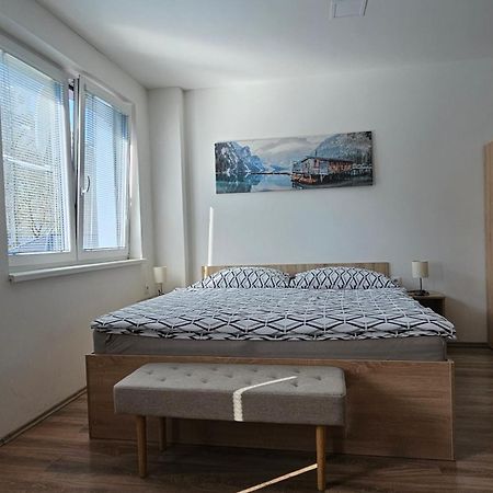 Ferienwohnung Rezidence Bělehradská Most Exterior foto