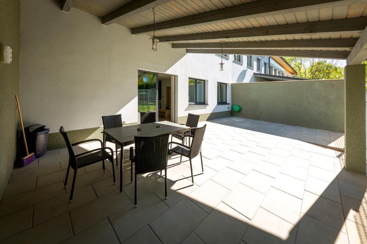 Ferienwohnung Rezidence Bělehradská Most Exterior foto