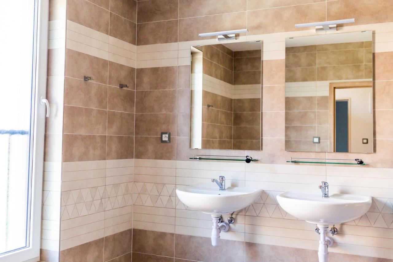 Ferienwohnung Rezidence Bělehradská Most Exterior foto