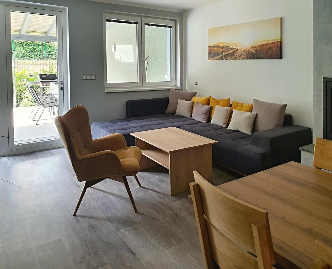 Ferienwohnung Rezidence Bělehradská Most Exterior foto