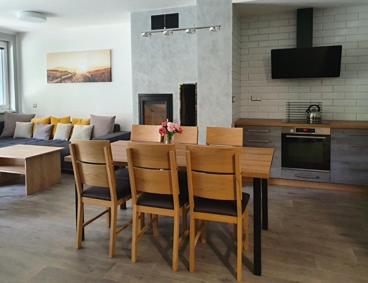 Ferienwohnung Rezidence Bělehradská Most Exterior foto